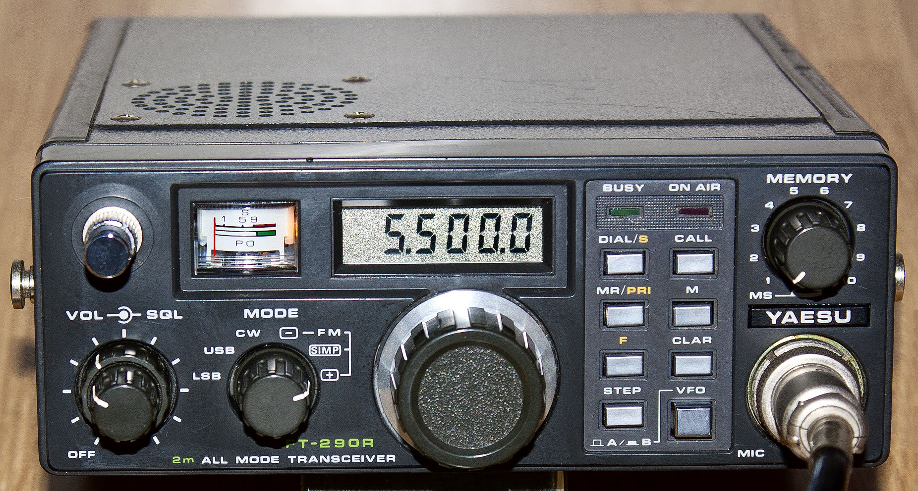 RadioPics Database - Yaesu - FT-290R